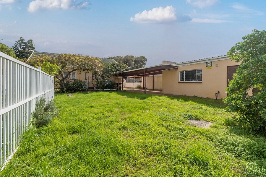To Let 3 Bedroom Property for Rent in Southfield Western Cape